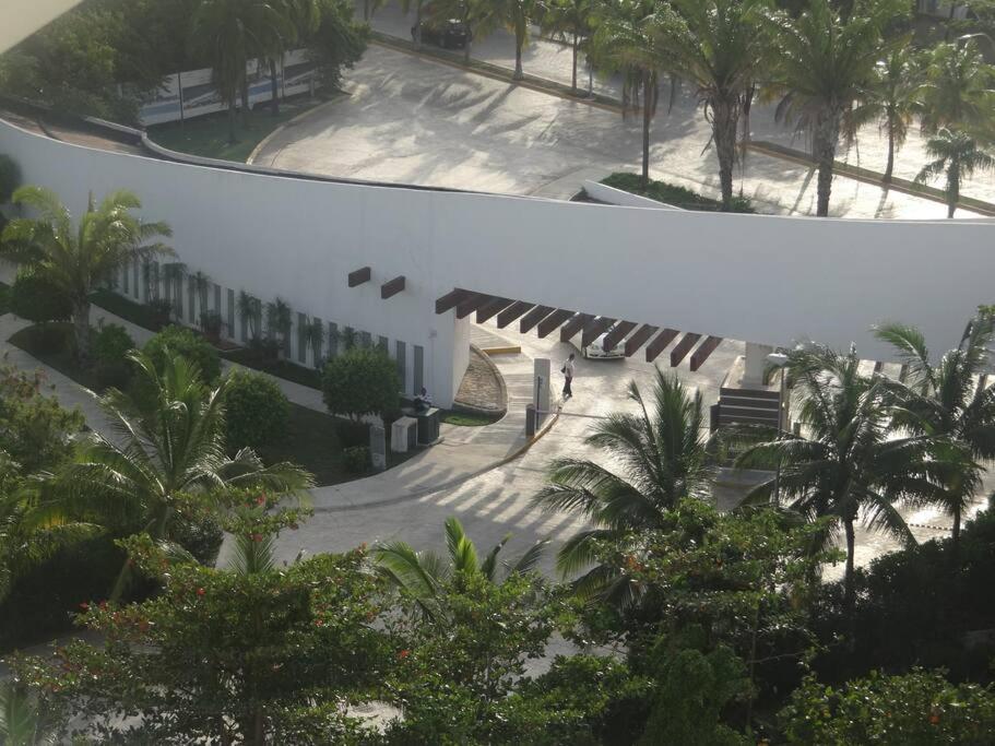 Amara Cancun Beachfront Condo Экстерьер фото